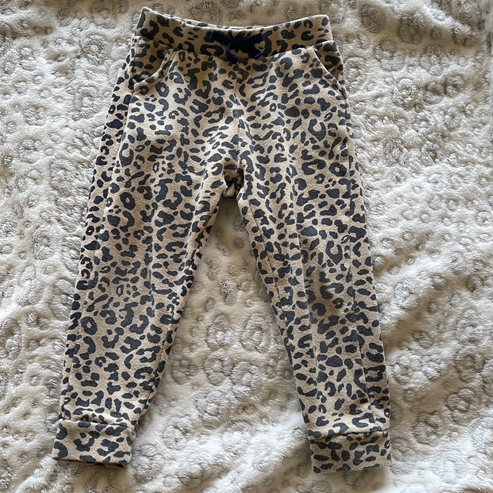 Janie and Jack cheetah print cozy pants